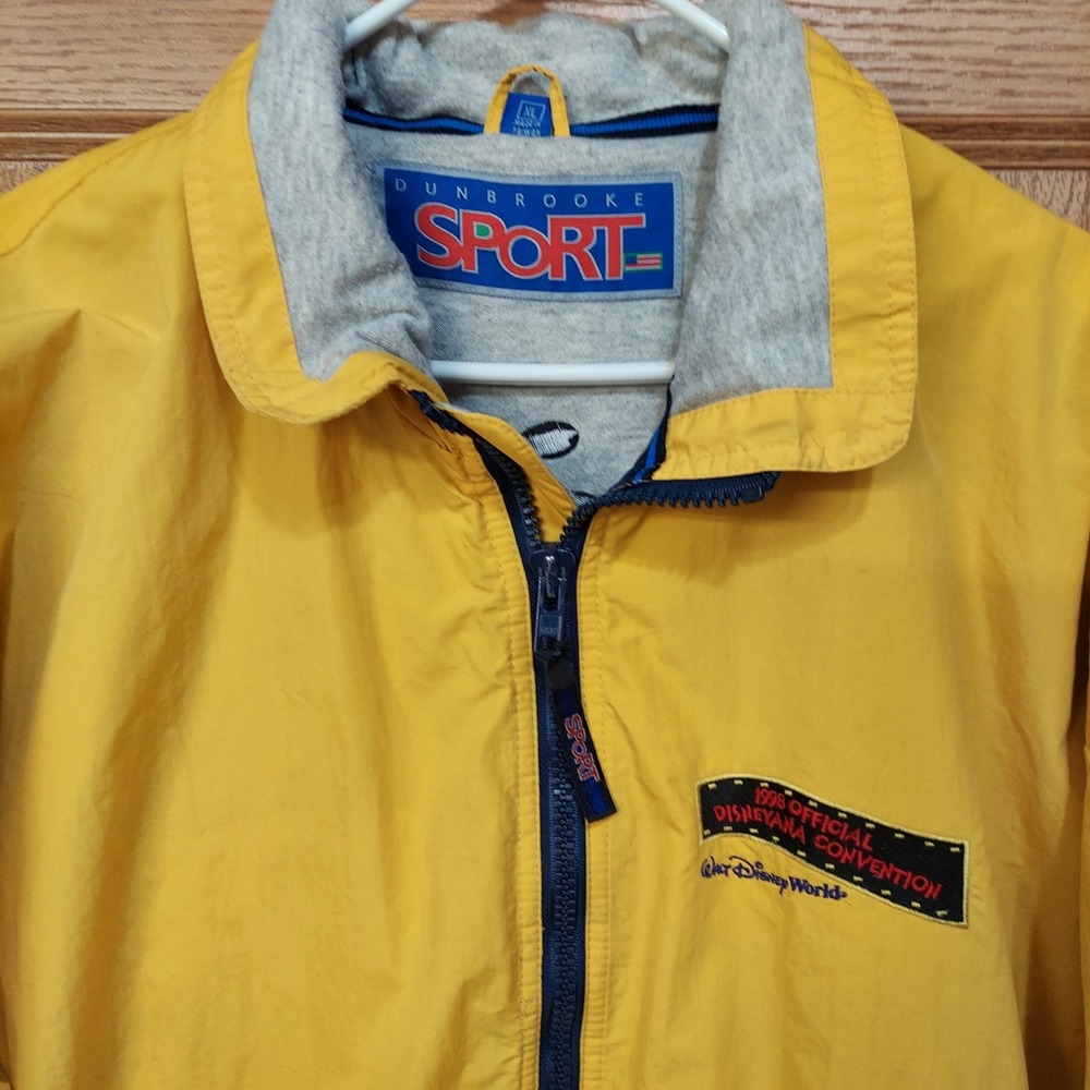Vintage 1998 Disney 75 years Mickey Pluto Jacket Dunbrooke Sport Yellow Mens XL - Picture 3 of 16